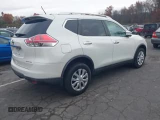 ✅ 2016 Nissan Rogue SV • VIN: KNMAT2MV7GP711161 • Лот: 43623844. Опубликован ранее на IAAI с пробегом 207 503 миль. Бесплатный доступ к архиву аукционных продаж из США и подробный отчёт об истории автомобиля на DreamBid. Изображение 4.