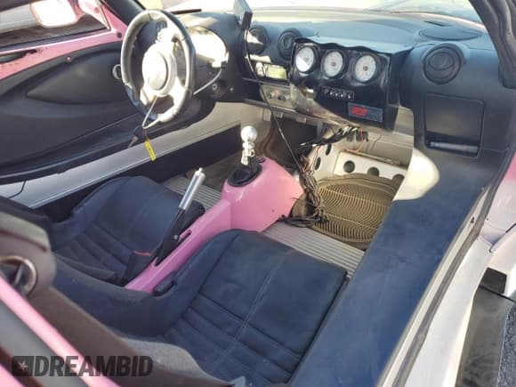 ✅ 2005 Lotus Elise • VIN: SCCPC11195HL31587 • Lot: 81797304. Wystawiony na Copart z przebiegiem 7 094 mil. Bezpłatny archiwum sprzedaży aukcyjnych z USA i szczegółowy raport historii pojazdu na DreamBid. Zdjęcie 8.