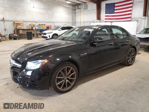 ✅ 2020 Mercedes-Benz E 63 S AMG • VIN: W1KZF8KBXLA823137 • Lot: 53495775. Wystawiony na Copart z przebiegiem 32 072 mil. Bezpłatny archiwum sprzedaży aukcyjnych z USA i szczegółowy raport historii pojazdu na DreamBid. Zdjęcie 1.