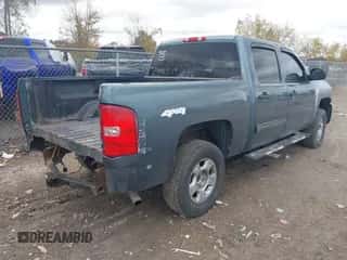 2010 Chevrolet Silverado 1500 LS with VIN 3GCRKREA6AG192111, listed as a IAAI auction lot 43451492 with 76,775 mi miles and . Bid and sale history available at DreamBid. Image 4.