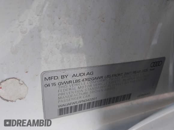 ✅ 2015 Audi A4 Premium • VIN: WAUAFAFL6FN040201 • Лот: 42637675. Опубликован ранее на IAAI с пробегом 130 362 миль. Бесплатный доступ к архиву аукционных продаж из США и подробный отчёт об истории автомобиля на DreamBid. Изображение 9.