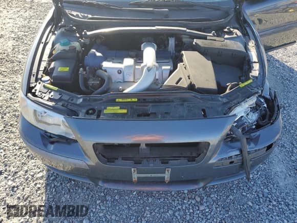 ✅ 2004 Volvo V70 R • VIN: YV1SJ52Y442418765 • Lot: 71171545. Listed on Copart with 132,091 mi. Free auction sales archive from the USA and detailed vehicle history report at DreamBid. Image 11.