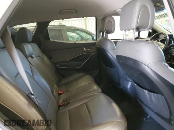 ✅ 2017 Hyundai Santa Fe 2.4L • VIN: 5NMZU3LB9HH026568 • Лот: 51991374. Опубликован ранее на Copart с пробегом Не указан. Бесплатный доступ к архиву аукционных продаж из США и подробный отчёт об истории автомобиля на DreamBid. Изображение 11.