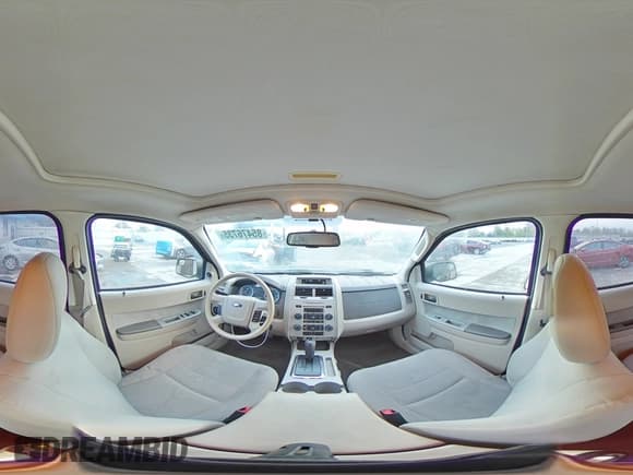 ✅ 2012 Ford Escape XLT • VIN: 1FMCU9DG0CKB51857 • Lot: 85476735. Wystawiony na Copart z przebiegiem 144 395 mil. Bezpłatny archiwum sprzedaży aukcyjnych z USA i szczegółowy raport historii pojazdu na DreamBid. Zdjęcie 16.