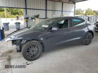 ✅ 2025 Tesla Model 3 Long Range • VIN: 5YJ3E1EA9SF031404 • Lot: 71526345. Wystawiony na Copart z przebiegiem Nie podano. Bezpłatny archiwum sprzedaży aukcyjnych z USA i szczegółowy raport historii pojazdu na DreamBid. Zdjęcie 1.