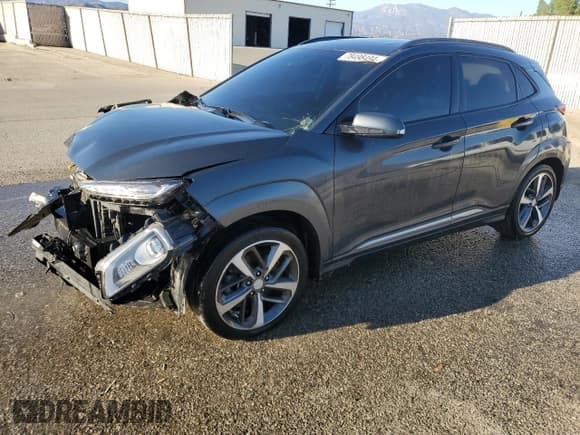 ✅ 2019 Hyundai Kona Ultimate • VIN: KM8K53A5XKU378758 • Лот: 78498494. Опубликован ранее на Copart с пробегом 99 999 миль. Бесплатный доступ к архиву аукционных продаж из США и подробный отчёт об истории автомобиля на DreamBid. Изображение 1.