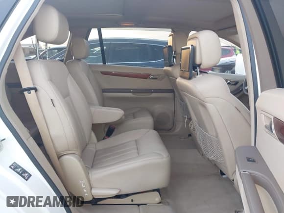 ✅ 2007 Mercedes-Benz R 3.5L • VIN: 4JGCB65E97A055044 • Lot: 43819922. Listed on IAAI with 75,290 mi. Free auction sales archive from the USA and detailed vehicle history report at DreamBid. Image 8.
