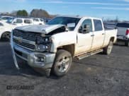 ✅ 2015 Chevrolet Silverado 2500HD LT • VIN: 1GC1KVEGXFF161303 • Lot: 41533039. Wystawiony na IAAI z przebiegiem 249 505 mil. Bezpłatny archiwum sprzedaży aukcyjnych z USA i szczegółowy raport historii pojazdu na DreamBid. Zdjęcie 2.