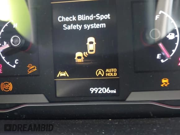 ✅ 2022 Hyundai Tucson SEL • VIN: 5NMJB3AE8NH091522 • Лот: 43203330. Опубликован ранее на IAAI с пробегом 99 206 миль. Бесплатный доступ к архиву аукционных продаж из США и подробный отчёт об истории автомобиля на DreamBid. Изображение 16.