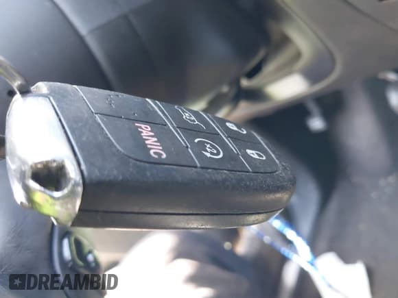 ✅ 2017 Jeep Grand Cherokee Limited • VIN: 1C4RJFBG4HC874105 • Lot: 41751884. Listed on IAAI with 114,229 mi. Free auction sales archive from the USA and detailed vehicle history report at DreamBid. Image 11.