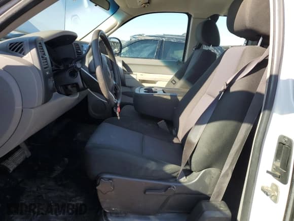 ✅ 2013 GMC Sierra 1500 Work Truck • VIN: 1GTR1TE01DZ404246 • Лот: 84040305. Опубликован ранее на Copart с пробегом 213 430 миль. Бесплатный доступ к архиву аукционных продаж из США и подробный отчёт об истории автомобиля на DreamBid. Изображение 7.