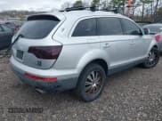 ✅ 2008 Audi Q7 Premium • VIN: WA1BV74L28D054633 • Lot: 42026140. Wystawiony na IAAI z przebiegiem Nie podano. Bezpłatny archiwum sprzedaży aukcyjnych z USA i szczegółowy raport historii pojazdu na DreamBid. Zdjęcie 4.