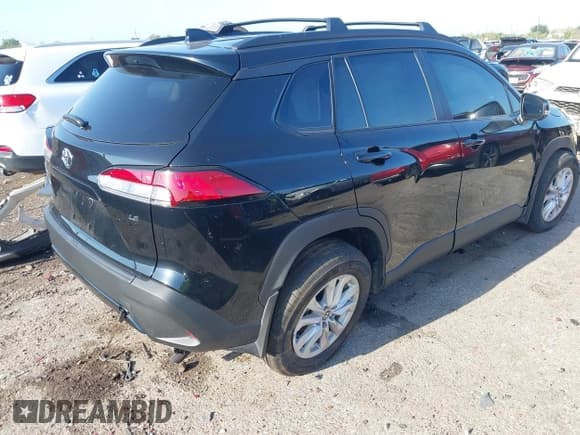 ✅ 2025 Toyota Corolla Cross LE • VIN: 7MUBAAAG4SV130196 • Lot: 43100445. Wystawiony na IAAI z przebiegiem 538 mil. Bezpłatny archiwum sprzedaży aukcyjnych z USA i szczegółowy raport historii pojazdu na DreamBid. Zdjęcie 4.