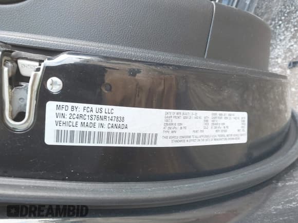 ✅ 2022 Chrysler Pacifica Hybrid Limited • VIN: 2C4RC1S76NR147838 • Lot: 41436191. Wystawiony na IAAI z przebiegiem 44 279 mil. Bezpłatny archiwum sprzedaży aukcyjnych z USA i szczegółowy raport historii pojazdu na DreamBid. Zdjęcie 9.