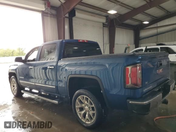 ✅ 2018 GMC Sierra 1500 SLT • VIN: 3GTU2NEC7JG551163 • Лот: 71479025. Опубликован ранее на Copart с пробегом 128 577 миль. Бесплатный доступ к архиву аукционных продаж из США и подробный отчёт об истории автомобиля на DreamBid. Изображение 2.