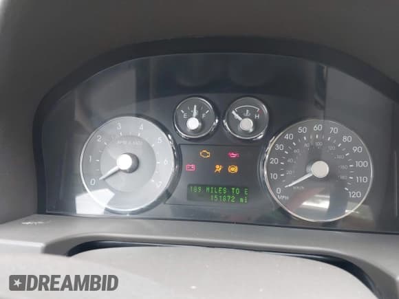 ✅ 2006 Mercury Milan • VIN: 3MEFM07186R641191 • Lot: 42382735. Listed on IAAI with 151,872 mi. Free auction sales archive from the USA and detailed vehicle history report at DreamBid. Image 7.