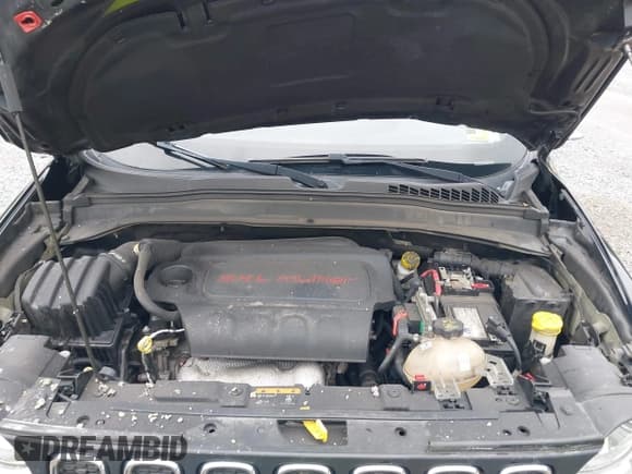 ✅ 2018 Jeep Renegade Upland • VIN: ZACCJBAB3JPH65687 • Lot: 42367518. Wystawiony na IAAI z przebiegiem 107 853 mil. Bezpłatny archiwum sprzedaży aukcyjnych z USA i szczegółowy raport historii pojazdu na DreamBid. Zdjęcie 10.