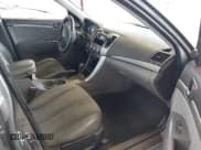 ✅ 2009 Hyundai Sonata Limited • VIN: 5NPEU46F39H435916 • Лот: 41573591. Опубликован ранее на IAAI с пробегом 295 500 миль. Бесплатный доступ к архиву аукционных продаж из США и подробный отчёт об истории автомобиля на DreamBid. Изображение 5.