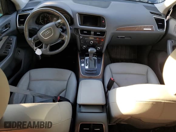 ✅ 2013 Audi Q5 Premium Plus • VIN: WA1DGAFP9DA075006 • Лот: 84809465. Опубликован ранее на Copart с пробегом 153 122 миль. Бесплатный доступ к архиву аукционных продаж из США и подробный отчёт об истории автомобиля на DreamBid. Изображение 8.