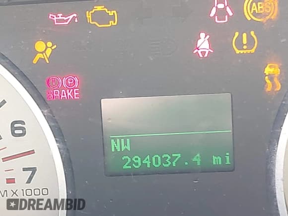 ✅ 2006 Ford Explorer Eddie Bauer • VIN: 1FMEU64856UA50192 • Lot: 42321295. Listed on IAAI with 294,037 mi. Free auction sales archive from the USA and detailed vehicle history report at DreamBid. Image 15.