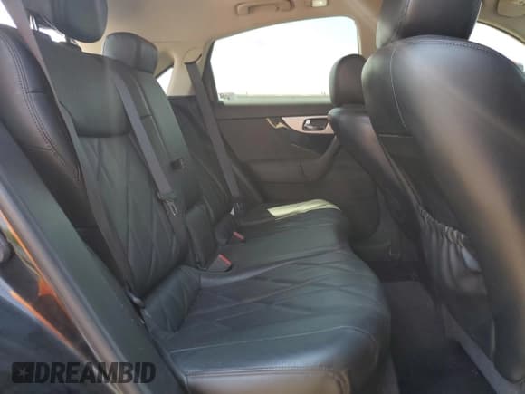 ✅ 2015 Infiniti QX70 • VIN: JN8CS1MWXFM483160 • Lot: 67914015. Listed on Copart with 80,132 mi. Free auction sales archive from the USA and detailed vehicle history report at DreamBid. Image 11.