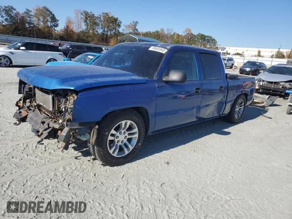 ✅ 2005 Chevrolet Silverado 1500 LT • VIN: 2GCEC13T851105728 • Лот: 90665945. Опубликован ранее на Copart с пробегом 147 668 миль. Бесплатный доступ к архиву аукционных продаж из США и подробный отчёт об истории автомобиля на DreamBid. Изображение 1.