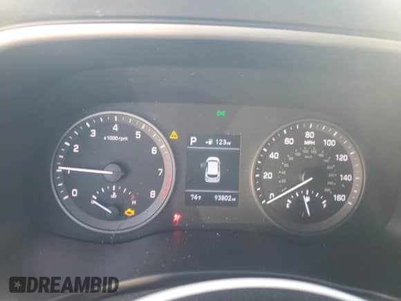 2019 Hyundai Tucson SE с VIN KM8J23A46KU864821, выставлен на аукционе Copart как лот 70029555 с пробегом 93 802 миль миль и Списание • Salvage title. История ставок и продаж доступна на DreamBid. Изображение 9.