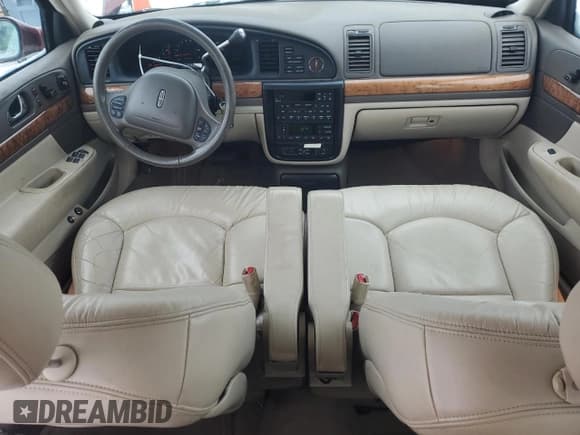 ✅ 2002 Lincoln Continental • VIN: 1LNHM97V62Y684873 • Лот: 87602665. Опубликован ранее на Copart с пробегом 52 974 миль. Бесплатный доступ к архиву аукционных продаж из США и подробный отчёт об истории автомобиля на DreamBid. Изображение 8.