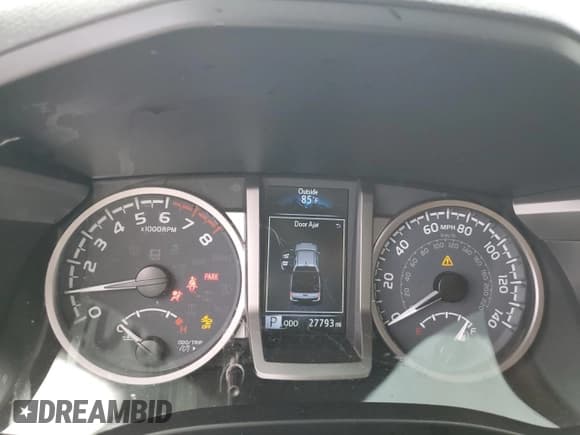 ✅ 2023 Toyota Tacoma SR5 • VIN: 3TYAZ5CN8PT031801 • Lot: 86067835. Listed on Copart with 27,793 mi. Free auction sales archive from the USA and detailed vehicle history report at DreamBid. Image 9.