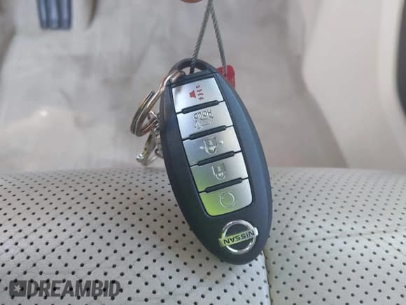 ✅ 2015 Nissan Murano SL • VIN: 5N1AZ2MH9FN268851 • Лот: 43462539. Опубликован ранее на IAAI с пробегом 182 758 миль. Бесплатный доступ к архиву аукционных продаж из США и подробный отчёт об истории автомобиля на DreamBid. Изображение 11.