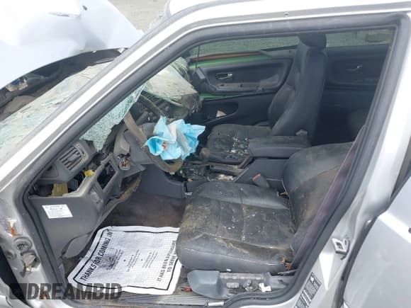 ✅ 1999 Volvo S70 • VIN: YV1LT56D8X2578772 • Лот: 42603632. Опубликован ранее на IAAI с пробегом Не указан. Бесплатный доступ к архиву аукционных продаж из США и подробный отчёт об истории автомобиля на DreamBid. Изображение 5.