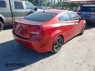 2011 Hyundai Elantra GLS z VIN KMHDH4AE7BU155275, wystawiony jako IAAI lot #43050108 z przebiegiem 209 686 mil mil oraz . Historia ofert i sprzedaży dostępna na DreamBid. Obrazek 4.