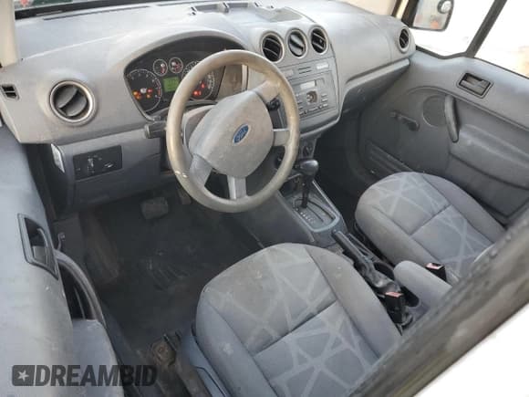 ✅ 2010 Ford Transit • VIN: NM0KS9AN5AT013132 • Lot: 85643134. Wystawiony na Copart z przebiegiem 146 054 mil. Bezpłatny archiwum sprzedaży aukcyjnych z USA i szczegółowy raport historii pojazdu na DreamBid. Zdjęcie 8.