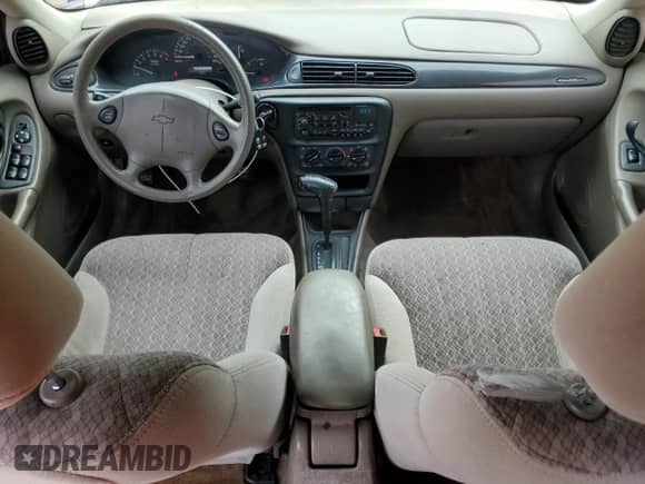 2000 Chevrolet Malibu z VIN 1G1ND52J3Y6150151, wystawiony jako Copart lot #83681484 z przebiegiem 95 083 mil mil oraz Szkoda całkowita • Salvage title. Historia ofert i sprzedaży dostępna na DreamBid. Obrazek 8.