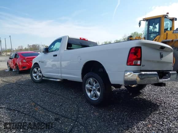 2016 Ram 1500 Tradesman с VIN 3C6JR6DTXGG257486, выставлен на аукционе IAAI как лот 41973725 с пробегом 155 769 миль миль и . История ставок и продаж доступна на DreamBid. Изображение 3.