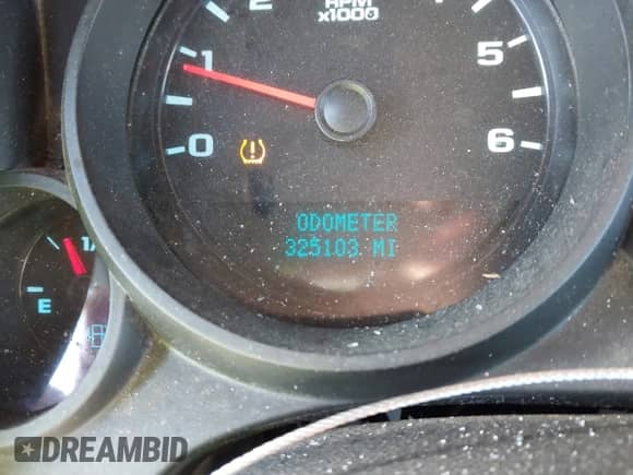 2008 Chevrolet Silverado 1500 Work Truck with VIN 1GCEC19X28Z217379, listed as a IAAI auction lot 41752690 with 325,103 mi miles and . Bid and sale history available at DreamBid. Image 15.