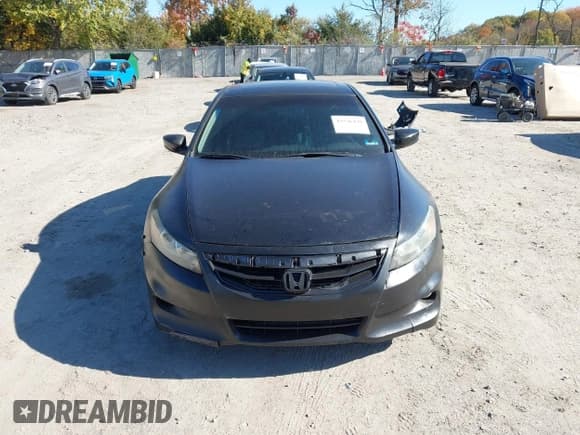 ✅ 2011 Honda Accord EX-L • VIN: 1HGCS2B82BA008086 • Lot: 43536479. Wystawiony na IAAI z przebiegiem 290 563 mil. Bezpłatny archiwum sprzedaży aukcyjnych z USA i szczegółowy raport historii pojazdu na DreamBid. Zdjęcie 12.