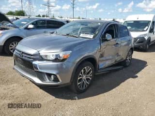 2018 Mitsubishi Outlander SE with VIN JA4AP3AW2JZ032783, listed as a Copart auction lot 70209775 with 113,305 mi miles and Salvage title. Bid and sale history available at DreamBid. Image 1.