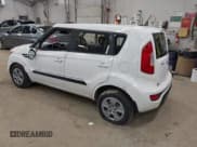 ✅ 2013 Kia Soul • VIN: KNDJT2A53D7528744 • Lot: 43698921. Wystawiony na IAAI z przebiegiem 85 397 mil. Bezpłatny archiwum sprzedaży aukcyjnych z USA i szczegółowy raport historii pojazdu na DreamBid. Zdjęcie 3.
