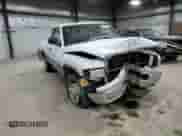 1999 Dodge 1500 с VIN 1B7HF13Z8XJ501577, выставлен на аукционе Copart как лот 83444274 с пробегом 153 172 миль миль и Списание • Salvage title. История ставок и продаж доступна на DreamBid. Изображение 11.