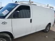 ✅ 2017 Chevrolet Express Cargo • VIN: 1GCWGAFF7H1117779 • Lot: 43076231. Wystawiony na IAAI z przebiegiem 171 178 mil. Bezpłatny archiwum sprzedaży aukcyjnych z USA i szczegółowy raport historii pojazdu na DreamBid. Zdjęcie 14.