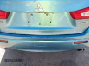 ✅ 2011 Mitsubishi Outlander SE • VIN: JA4AR4AU0BZ019448 • Lot: 43399629. Wystawiony na IAAI z przebiegiem 110 116 mil. Bezpłatny archiwum sprzedaży aukcyjnych z USA i szczegółowy raport historii pojazdu na DreamBid. Zdjęcie 6.