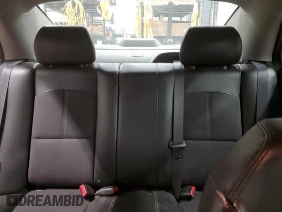 ✅ 2011 Chevrolet Malibu 2LT • VIN: 1G1ZD5E7XBF270571 • Lot: 80665404. Listed on Copart with 96,942 mi. Free auction sales archive from the USA and detailed vehicle history report at DreamBid. Image 10.