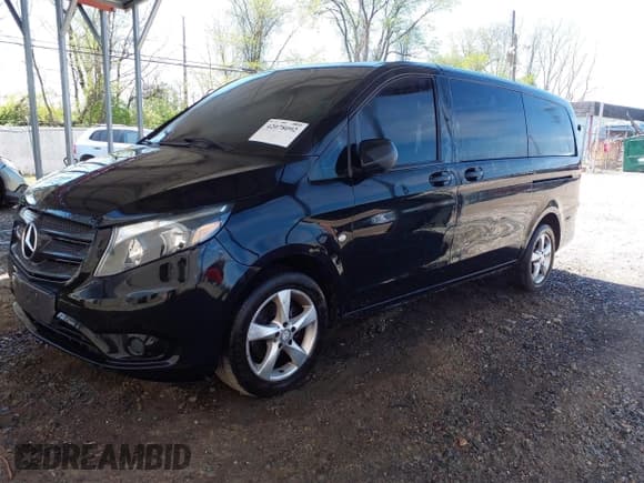 ✅ 2018 Mercedes-Benz Metris Passenger • VIN: WD4PG2EE6J3375214 • Lot: 42078092. Listed on IAAI with 223,427 mi. Free auction sales archive from the USA and detailed vehicle history report at DreamBid. Image 2.