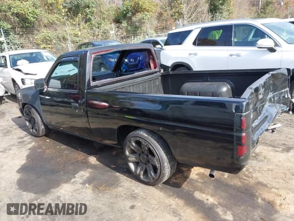 ✅ 1993 Nissan Frontier • VIN: 1N6SD11SXPC379047 • Lot: 43608670. Listed on IAAI with 124,765 mi. Free auction sales archive from the USA and detailed vehicle history report at DreamBid. Image 13.