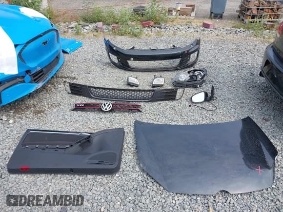 ✅ 2011 Volkswagen Golf GTI Autobahn • VIN: WVWFV7AJ9BW219907 • Lot: 43137871. Listed on IAAI with 95,560 mi. Free auction sales archive from the USA and detailed vehicle history report at DreamBid. Image 12.