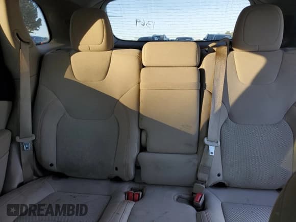 ✅ 2019 Jeep Cherokee Latitude • VIN: 1C4PJLCB4KD241369 • Lot: 81866775. Wystawiony na Copart z przebiegiem 133 269 mil. Bezpłatny archiwum sprzedaży aukcyjnych z USA i szczegółowy raport historii pojazdu na DreamBid. Zdjęcie 10.