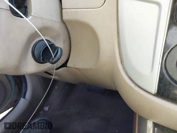 2007 Mercury Mariner Premier с VIN 4M2CU97157KJ07929, выставлен на аукционе IAAI как лот 42689862 с пробегом 173 772 миль миль и . История ставок и продаж доступна на DreamBid. Изображение 11.