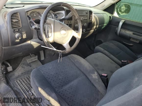 ✅ 2008 Chevrolet Silverado 1500 2LT • VIN: 2GCEC19J881205807 • Lot: 76701164. Listed on Copart with 235,229 mi. Free auction sales archive from the USA and detailed vehicle history report at DreamBid. Image 8.