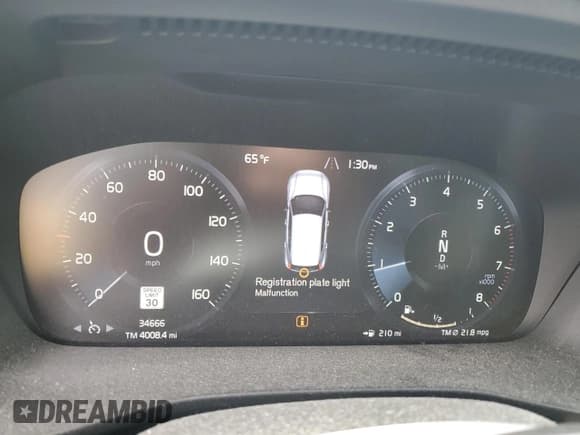 ✅ 2021 Volvo XC40 Inscription • VIN: YV4162UL5M2513142 • Lot: 85301295. Listed on Copart with 34,666 mi. Free auction sales archive from the USA and detailed vehicle history report at DreamBid. Image 9.